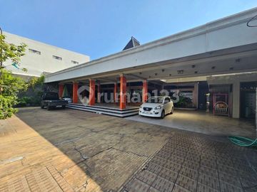 Rumah Vintage Desain Style Jawa Cocok Untuk Guest House Laweyan Solo