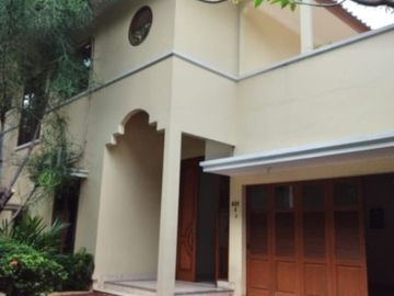 For Rent 4BR Beautiful House with Big Garden at South Kemang