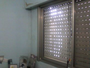 CASA CON LOCAL COMERCIAL IDEAL PARA 2 FAMILIAS en Glew Este