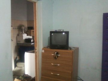 CASA CON LOCAL COMERCIAL IDEAL PARA 2 FAMILIAS en Glew Este