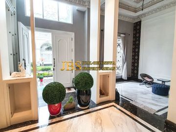 Dijual Villa Hook Very Lux View Swimming Pool Full Furnish Super Lux Komplek Citra Garden Cluster Mansion Garden