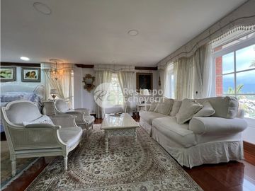 Casa en Venta en conjunto, La Alhambra, Manizales