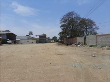 Vía Perimetral y Orellana se vende terreno rellenado 9000 m2