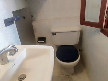 casa en venta en ciudad jardín. Cod V16936