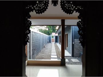 Tidak Mahal, Rumah Limasan Klasik Modern Siap Huni di Prambanan