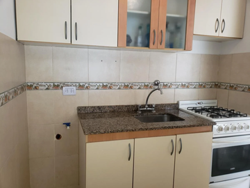 CON RENTA - Departamento en Venta en Almagro 1 ambiente 30 m2 + balcón al contrafrente - Pringles 1100