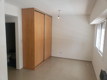 CON RENTA - Departamento en Venta en Almagro 1 ambiente 30 m2 + balcón al contrafrente - Pringles 1100