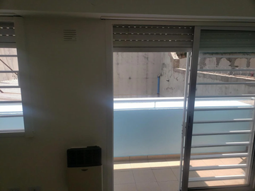 CON RENTA - Departamento en Venta en Almagro 1 ambiente 30 m2 + balcón al contrafrente - Pringles 1100
