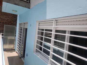 CON RENTA - Departamento en Venta en Almagro 1 ambiente 30 m2 + balcón al contrafrente - Pringles 1100