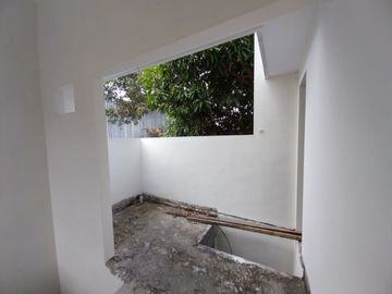 Rumah 2 Lantai Murah di Mlati Sleman Legalitas Aman Prose Bangun