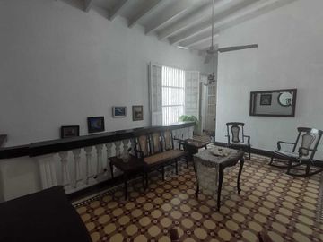 CASA EN VENTA ESTILO NEOCLASICO COL. CENTRO VERACRUZ,VER.