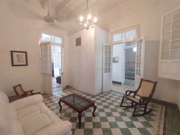 CASA EN VENTA ESTILO NEOCLASICO COL. CENTRO VERACRUZ,VER.