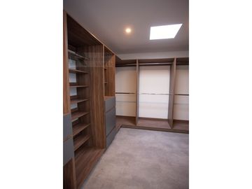 Casa con opción a 4a Habitación en Zibatá, Santiago de Querétaro Centro