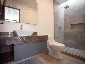 Casa con opción a 4a Habitación en Zibatá, Santiago de Querétaro Centro