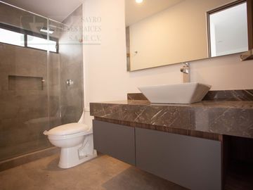 Casa con opción a 4a Habitación en Zibatá, Santiago de Querétaro Centro
