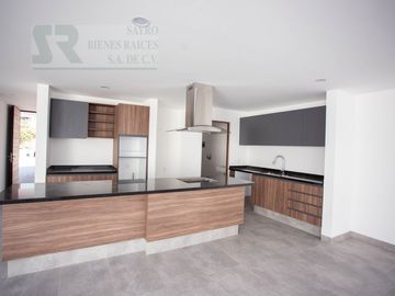 Casa con opción a 4a Habitación en Zibatá, Santiago de Querétaro Centro