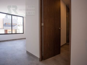 Casa con opción a 4a Habitación en Zibatá, Santiago de Querétaro Centro