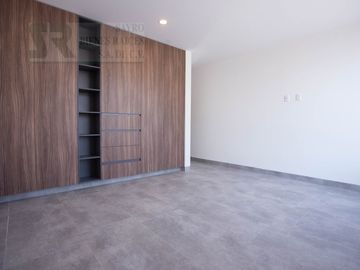 Casa con opción a 4a Habitación en Zibatá, Santiago de Querétaro Centro