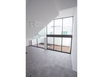 Casa con opción a 4a Habitación en Zibatá, Santiago de Querétaro Centro