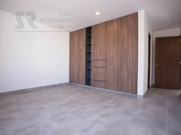 Casa con opción a 4a Habitación en Zibatá, Santiago de Querétaro Centro