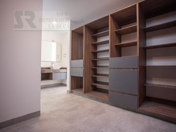 Casa con opción a 4a Habitación en Zibatá, Santiago de Querétaro Centro