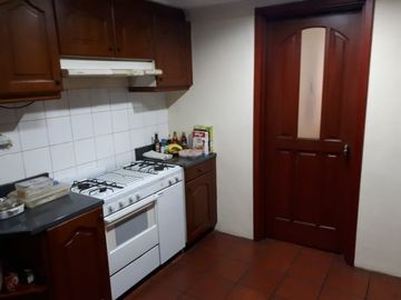 Disewakan Apartmen Cantik Kusuma Candra 2BR Fully Furnished