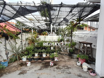 Dijual rumah kost di Setiabudi