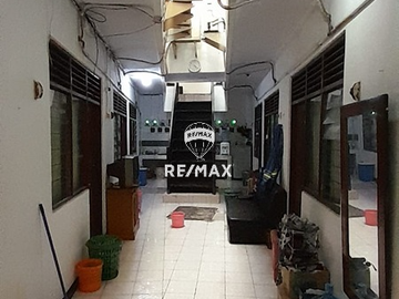 Dijual rumah kost di Setiabudi