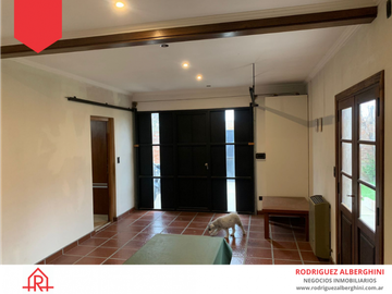 Casa en excelente ubicación (Calle 37 esq. 30)