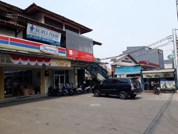 Tanah aktif pinggir jalan bebas banjir cocok untuk usaha di jatiwaringin