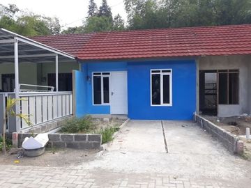 RUMAH MURAH BONUS FURNISHED