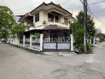 Dijual Cepat Murah Bu Rumah Hoek SHM Jarang Ada Bebas Banjir di Kelapa Gading