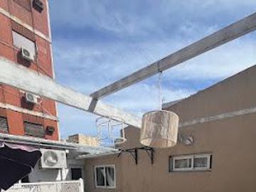 PH en  la mejor zona de barracas sobre A.del valle a metros de Montes de oca