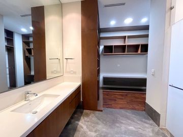 CASA  EN VENTA EN COLONIA FUENTES DEL VALLE