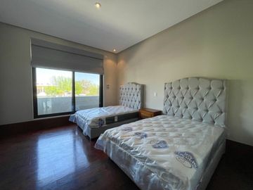 CASA  EN VENTA EN COLONIA FUENTES DEL VALLE