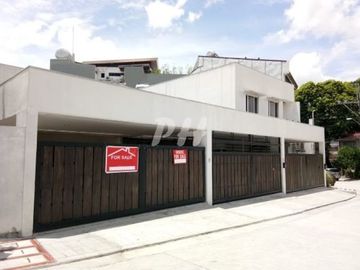 PH1079 Townhouse For Sale In Teacher's Village At 18M