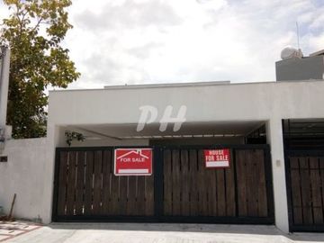 PH1079 Townhouse For Sale In Teacher's Village At 18M