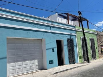 Casa restaurada en el Centro Histórico de Mérida 3 habs, Garaje, Alberca