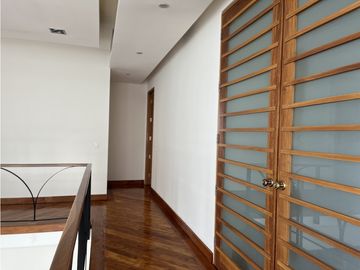 VENTA Y RENTA PENTHOUSE EN PH OCEAN SKY, COCO DEL MAR (AA)