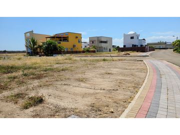 Se vende lote en primera linea de mar Play San Jose