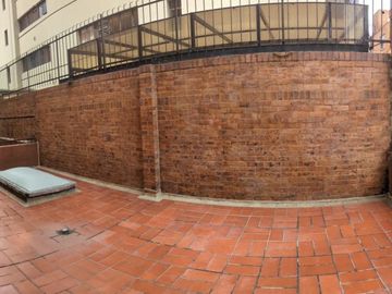 apartamento en arriendo en chico norte. Cod A5125