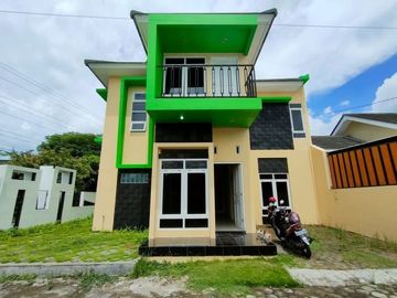 Rumah baru 2 lantai di selatan Terminal Giwangan