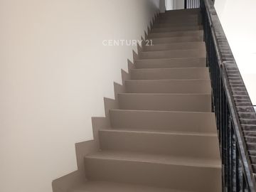 Ruko Premium Osaka PIK 2 Siap Pakai Cocok Untuk FB Dan Office