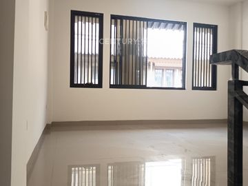 Ruko Premium Osaka PIK 2 Siap Pakai Cocok Untuk FB Dan Office