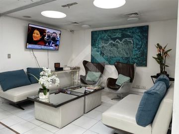 Local Comercial en venta en Las Condes