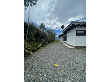 Venta Casa en El Retiro Antioquia.