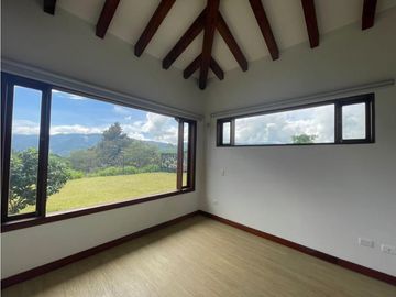Venta Casa en El Retiro Antioquia.