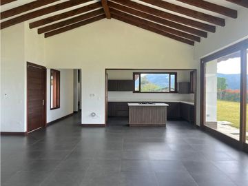 Venta Casa en El Retiro Antioquia.