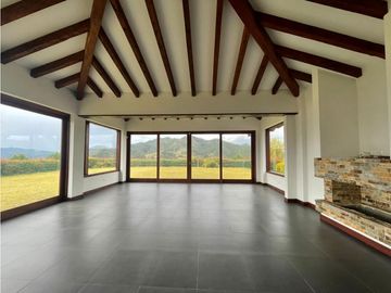 Venta Casa en El Retiro Antioquia.