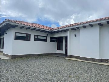 Venta Casa en El Retiro Antioquia.